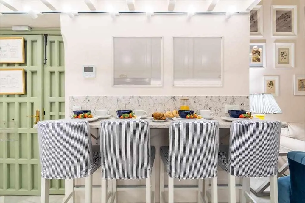Juderia De Sevilla II Luxury Apartments 0*, Seville Spain